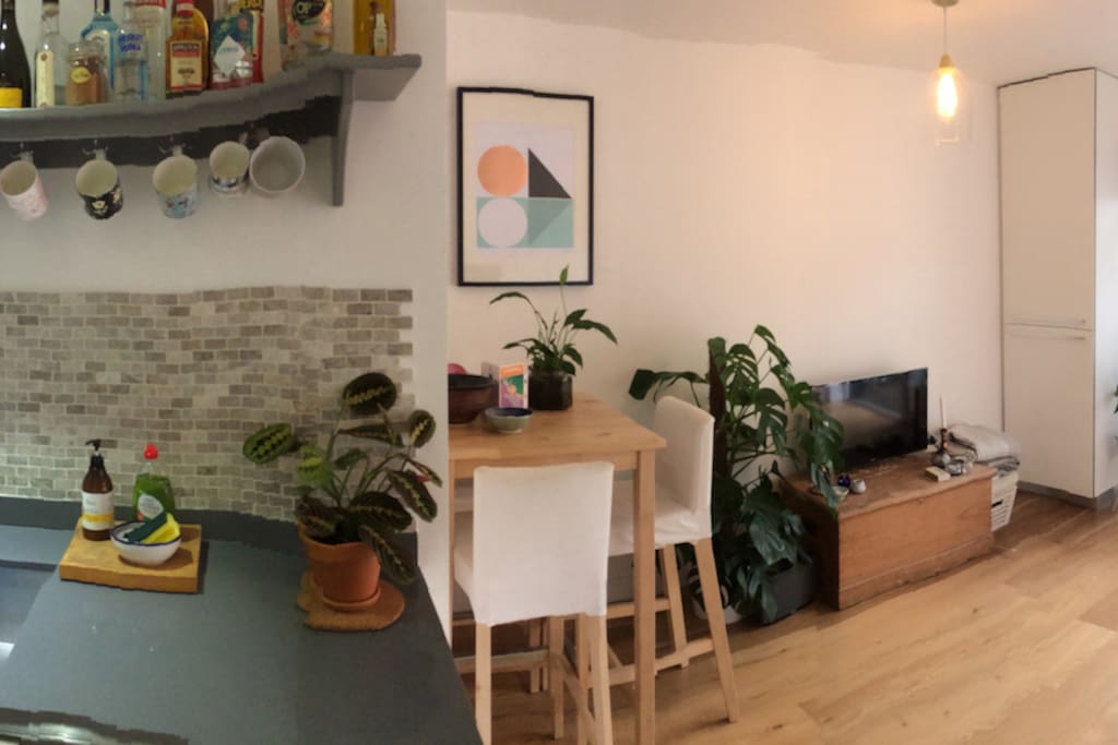 Panoramic Lounge