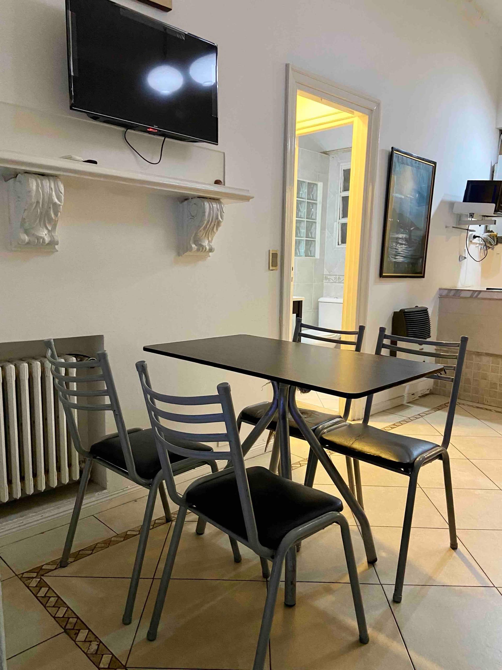 Departamento de 1 dormitorio en San Nicolás con balcón y vista al Obelisco