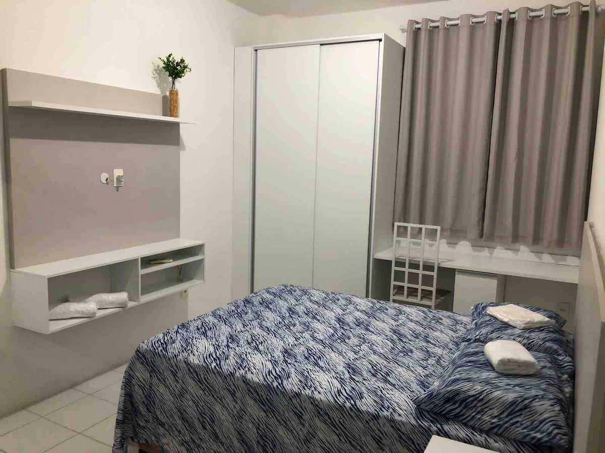Foto do anúncio de Quarto studio aconchegante próximo à praia (105) em Aldeota, Fortaleza