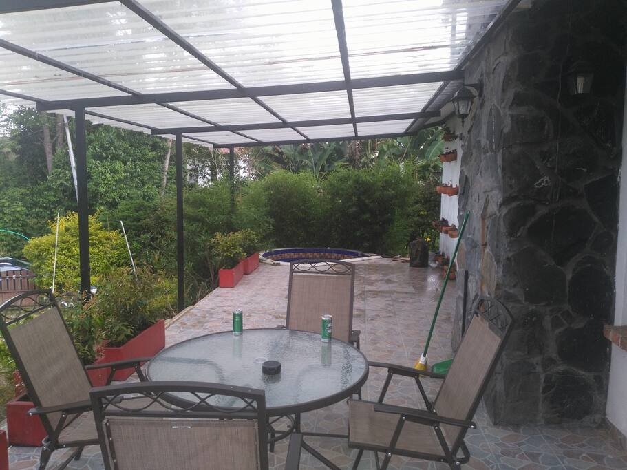 Terraza y jacussi