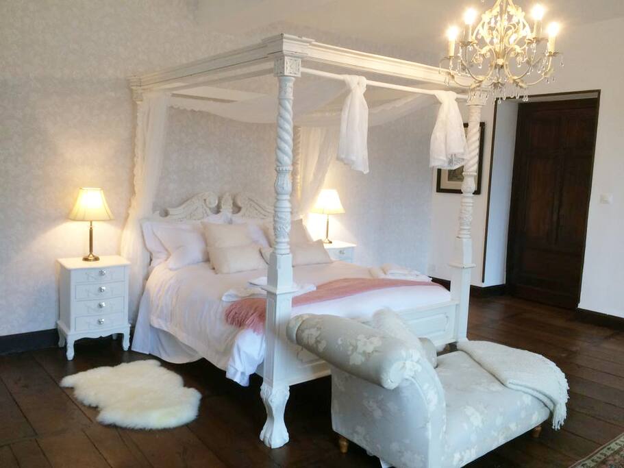 Madame Pompadour view 2