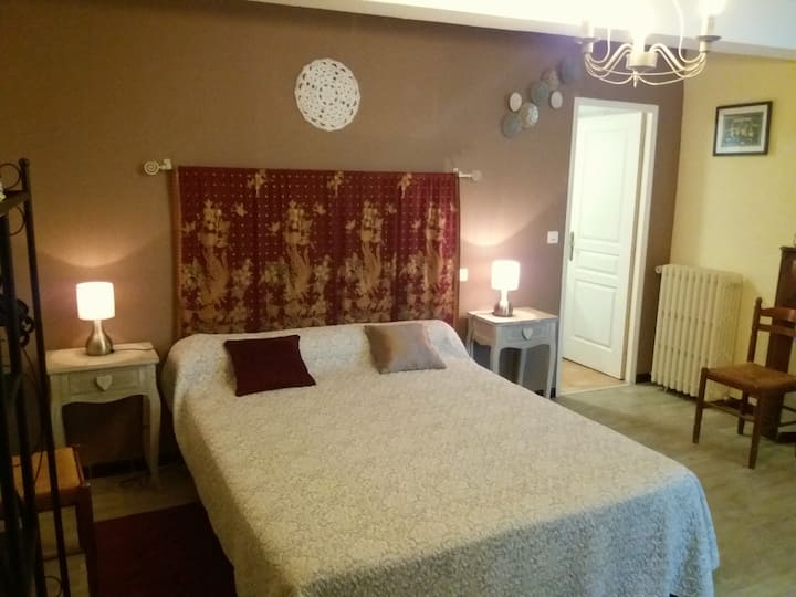 غرفة النوم 1 (الحمام ومرحاض منفصل)