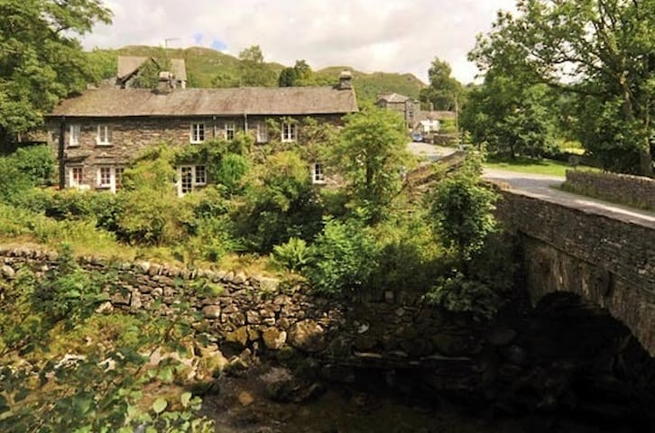 2 Bridge Syke Elterwater Cottages For Rent In Elterwater