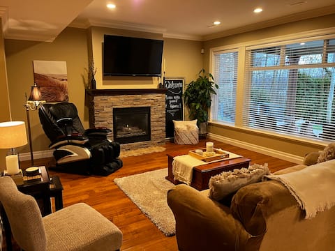 Successful Airbnb property: Cozy 1 bedroom suite in beautiful West Cloverdale in Cloverdale