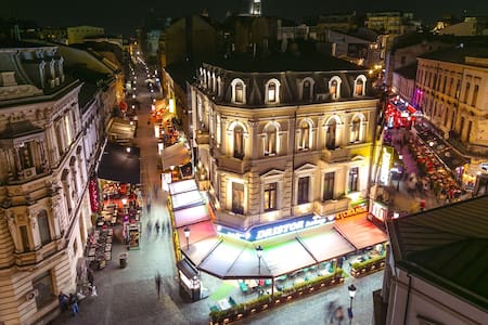Old Town Bucharest - AMAZING Sunset VIEW