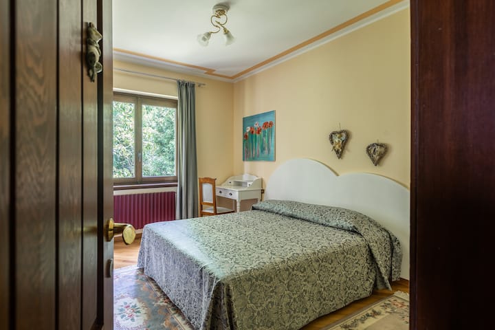 Კამერა საბინი