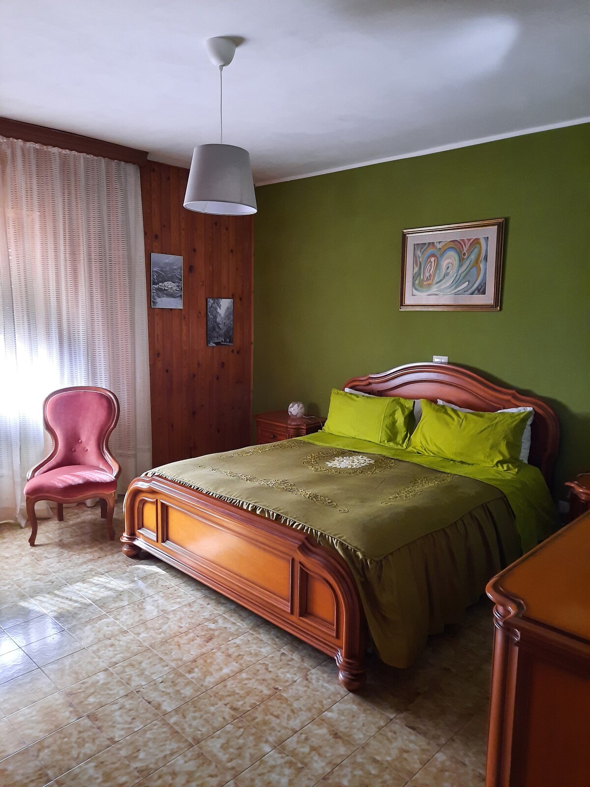 Slaapkamer # 1 met tweepersoonsbed