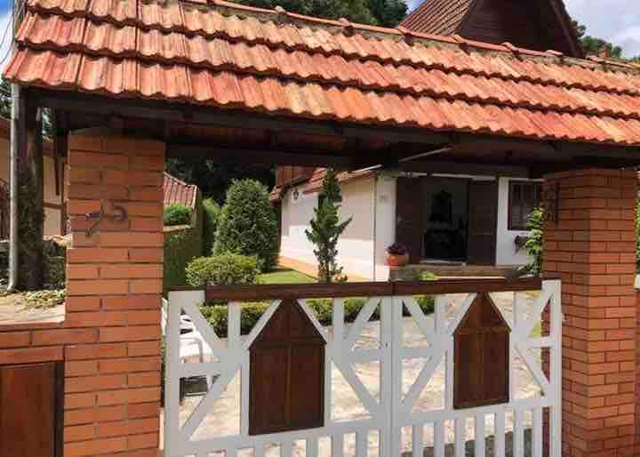 House 4min from the center of Capivari with gourmet area