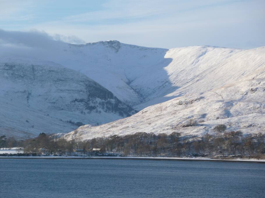 Winter view of Glean Chreagan