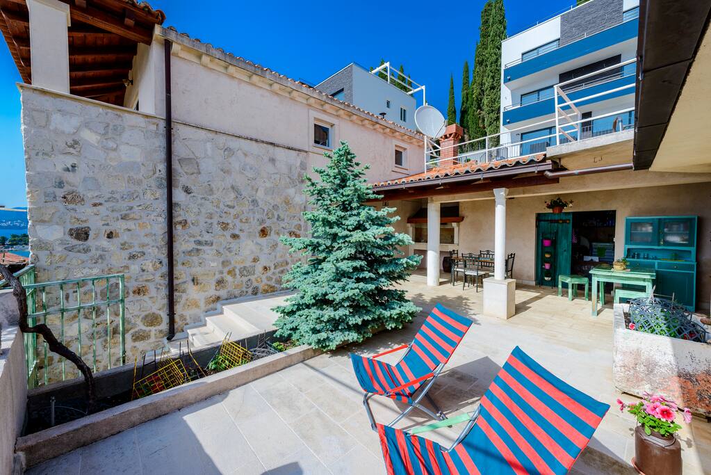 Private patio