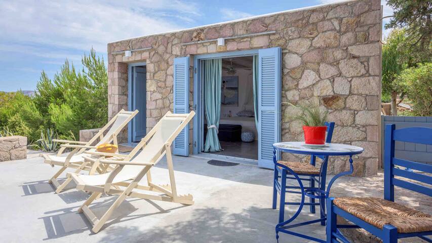 Milos Retreat Fusion – Bungalows I & II