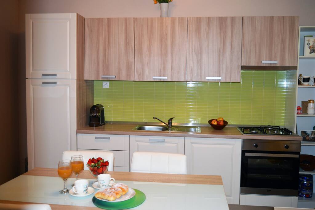 Kitchen 2