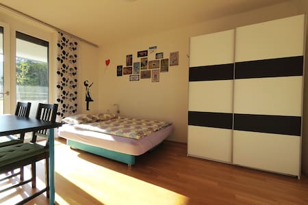 Room Innsbruck, new, top location