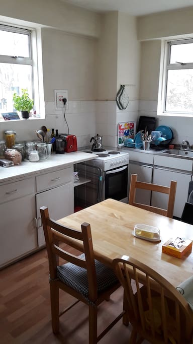 Kitchen (shared)