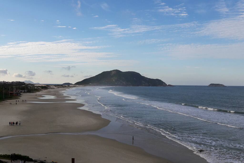 Praia do Santinho