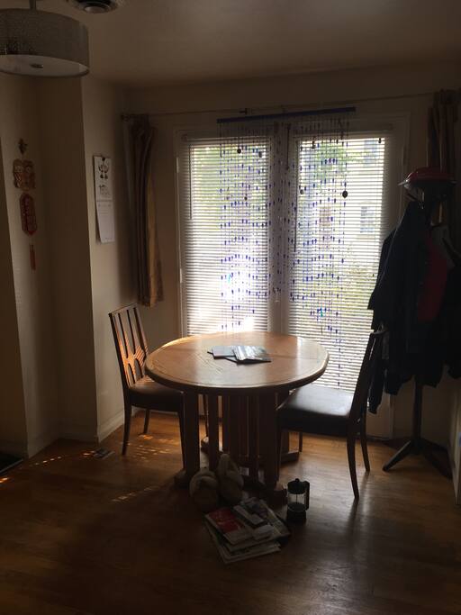 Sit down and relax! Lots of natural light and a beautiful view in the morning.