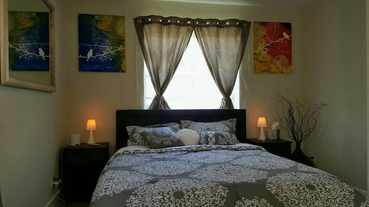 Private, Perfect for Couples, Minutes to the Beach