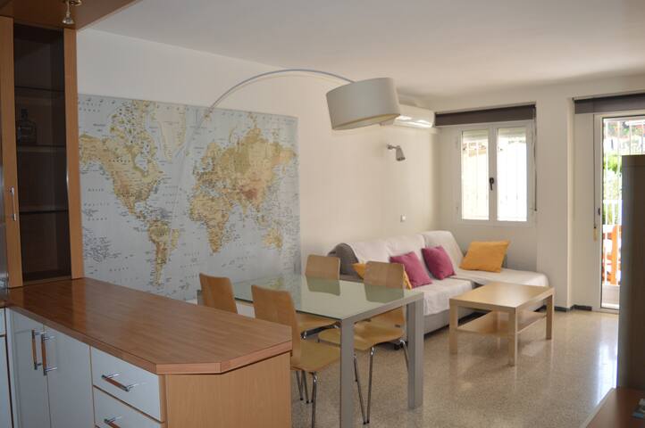 Apartment terrace Alicante beach