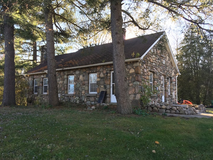 Horseshoe Lake Vacation Rentals & Homes Whitmore Lake, MI Airbnb