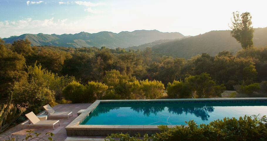 Topanga Sanctuary gallery image 2