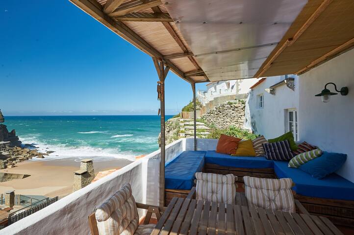 Stunning beach house on the cliff gallery image 2