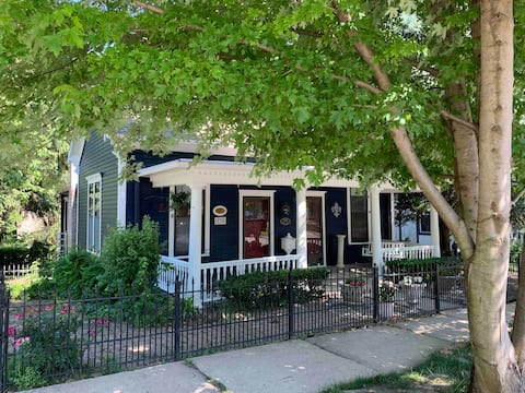 Location! Upscale Historic home w/Chef’s Kitchen