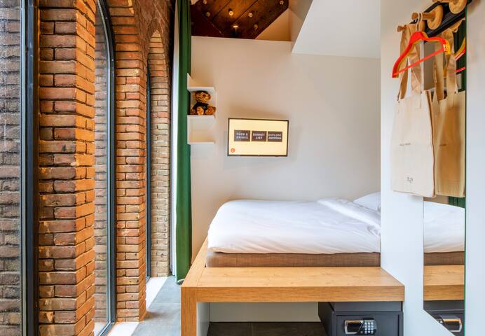 Bunk Hotels managed Airbnb listing 3