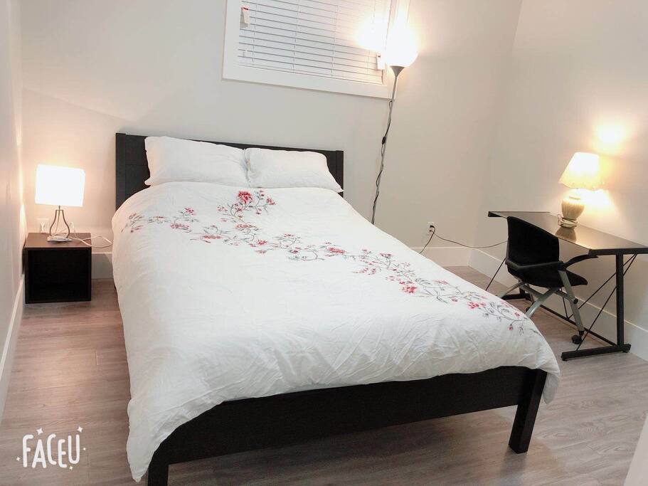 Brand new one Bedroom suite on ground floor. Very spacious with queen size bed, work desk, 55 inch HD Sony Smart TV, clothing rack.