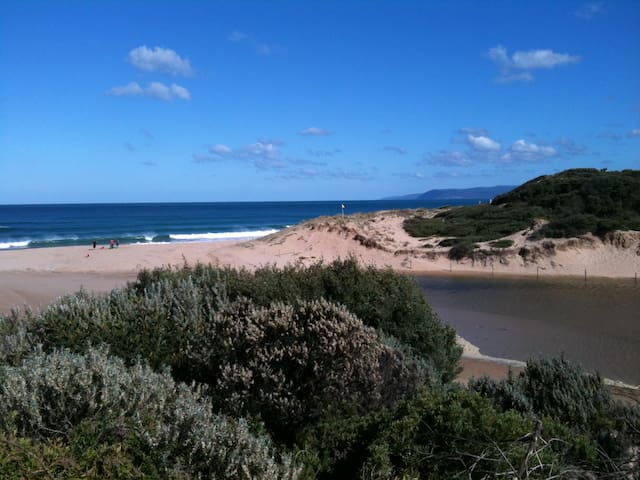 Airbnb Fairhaven Vacation Rentals Places To Stay Victoria