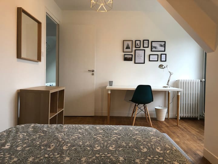 CH3 სართული (ქუჩის მხარე)