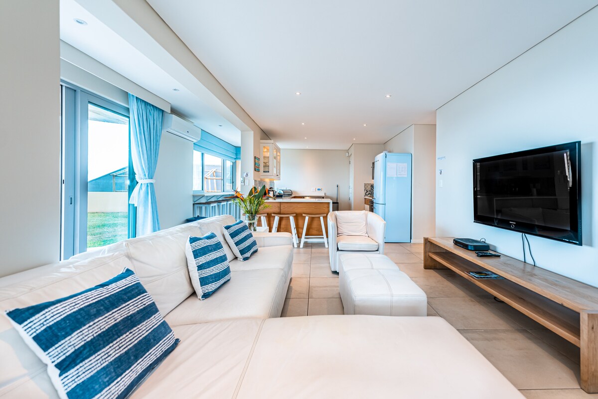 101 Bermuda-Luxury with magnificent ocean views photo 3