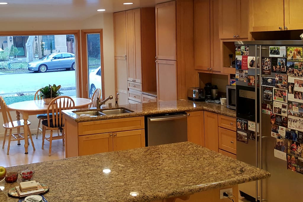 Kitchen includes breakfast nook eating area