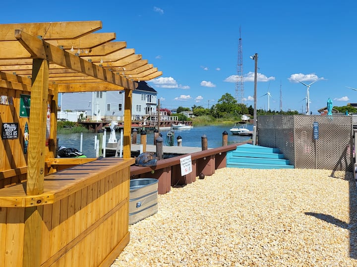 Luxury Waterfront Home in A.C. w/ Deck & Dock Vacation homes for Rent