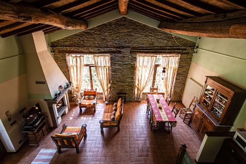 "Il Nido" - Private villa with pool and jacuzzi