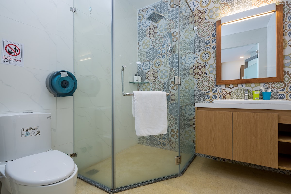 Phòng tắm đầy đủ 1