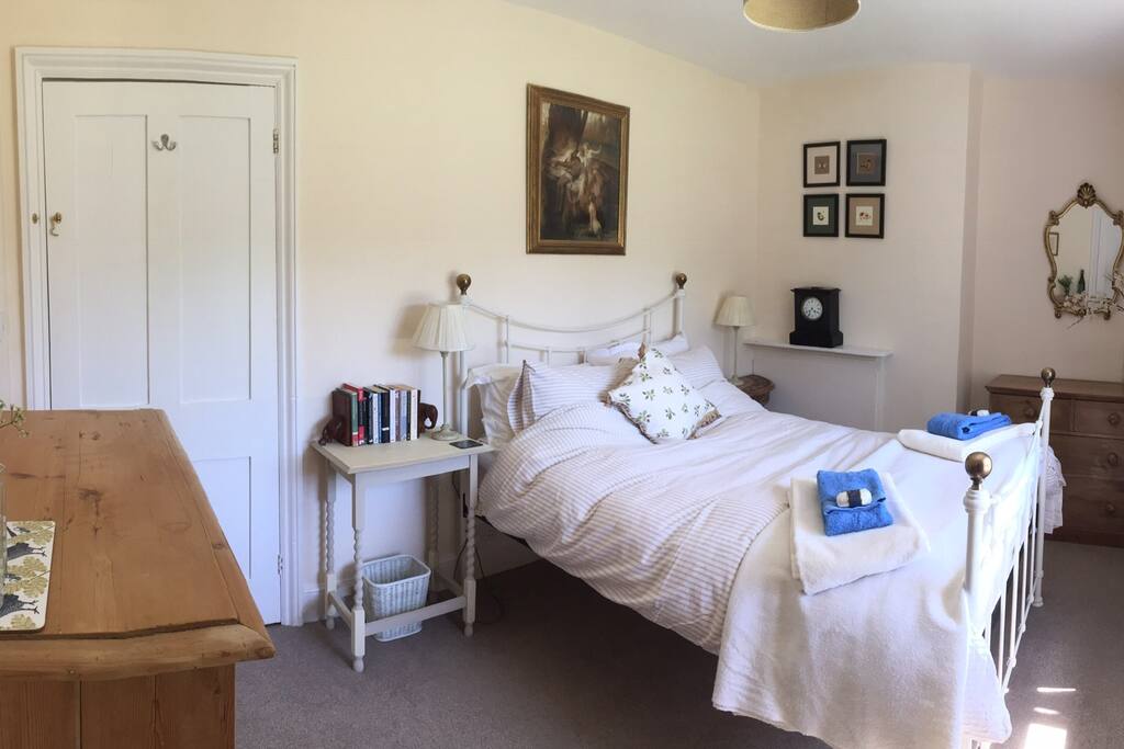 The guest room