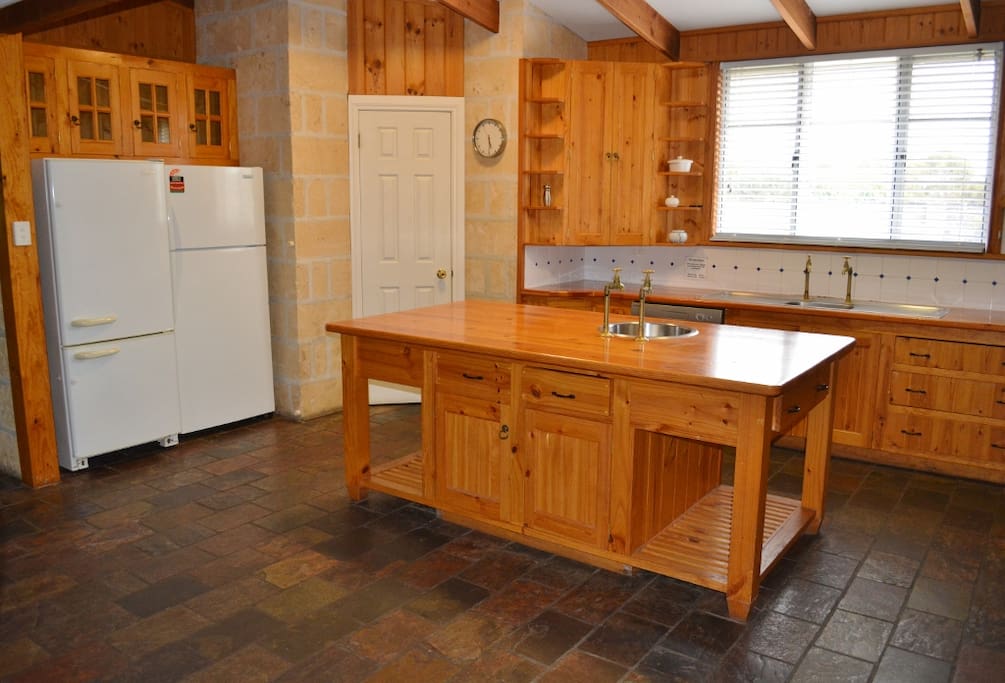 Country Kitchen