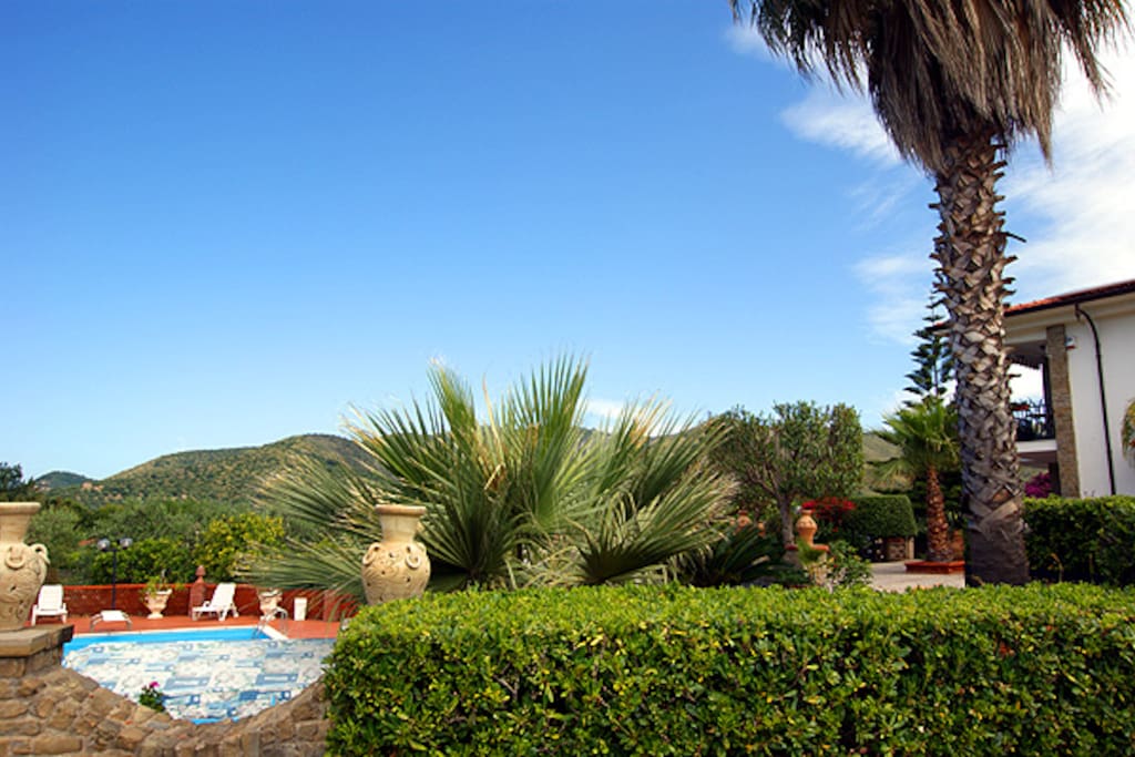 PISCINA ESTERNA