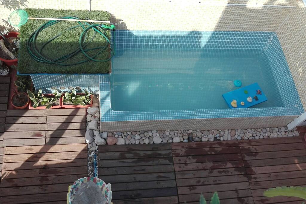 pequeña piscina