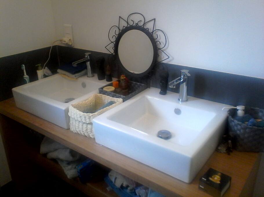 salle de bain bambou
