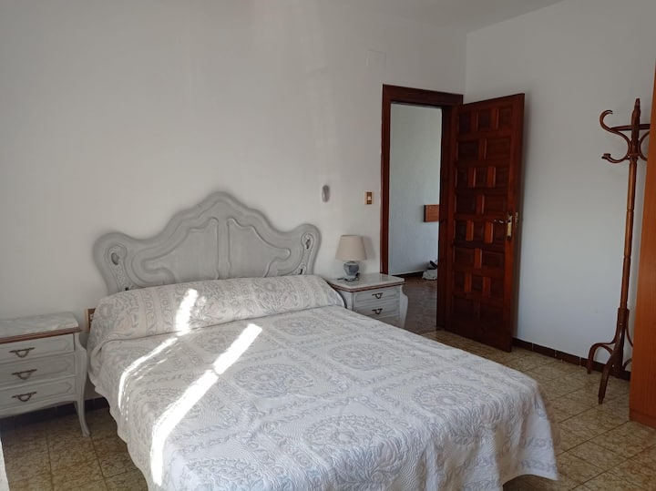 Dhomë gjumi 4