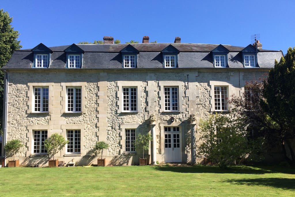 La Maison du Miroir
