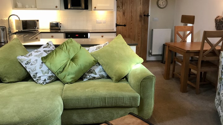 Self-catering, Log Burner, Cosy, Peak District - Peak District