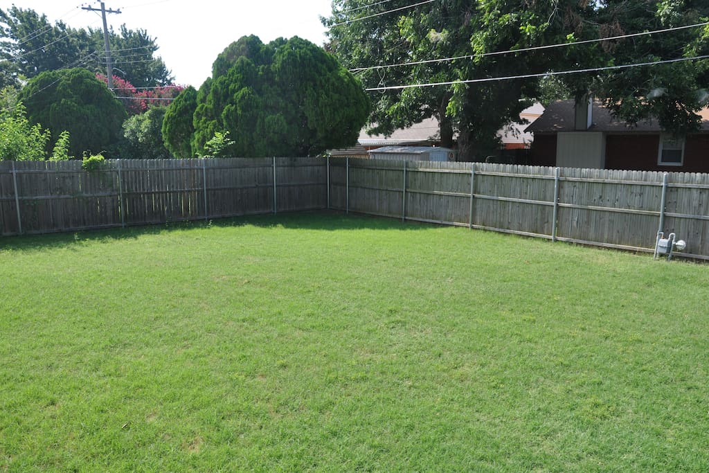 Spacious, fenced in backyard