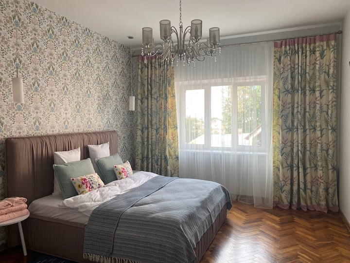 Apartment on Goethe street