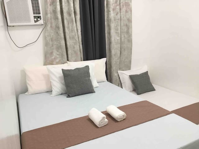 Bolinao House B for 12+Netflix+Wifi+Cook+Parking