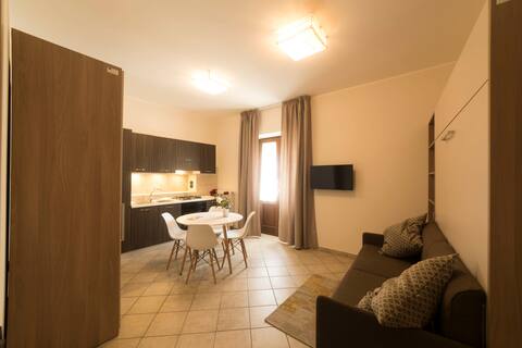 BBuSS_Country_Club   -BILOCALE-