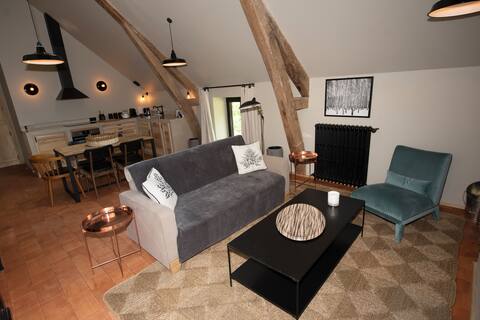 A clean and warm setting on a private estate
