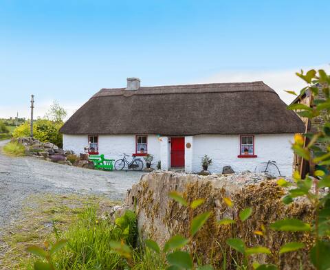 Stunning thatched property: Nanny Murphy's Cottage