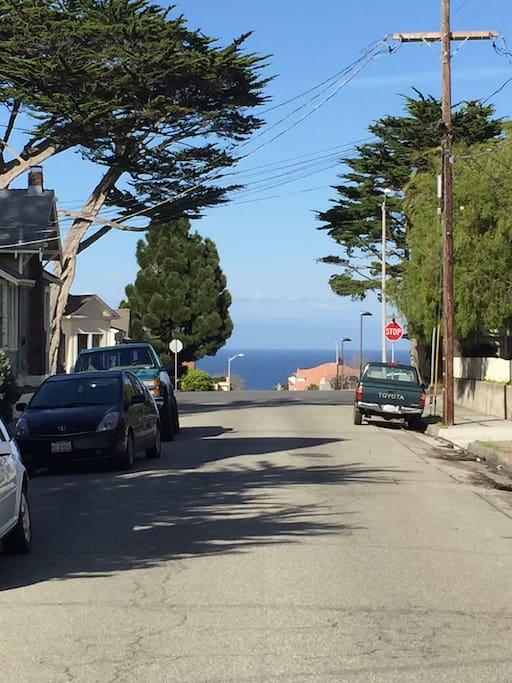 The Pacific Ocean is a short walk down the street!